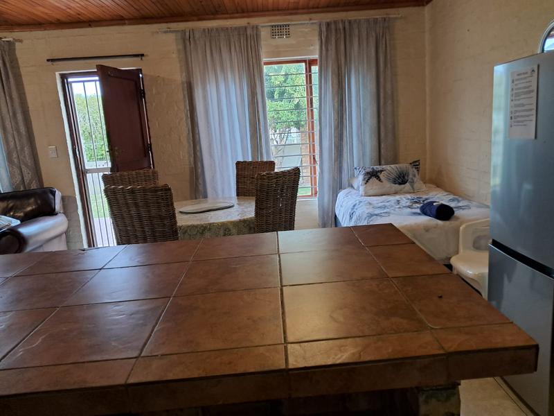 6 Bedroom Property for Sale in Vermont Western Cape